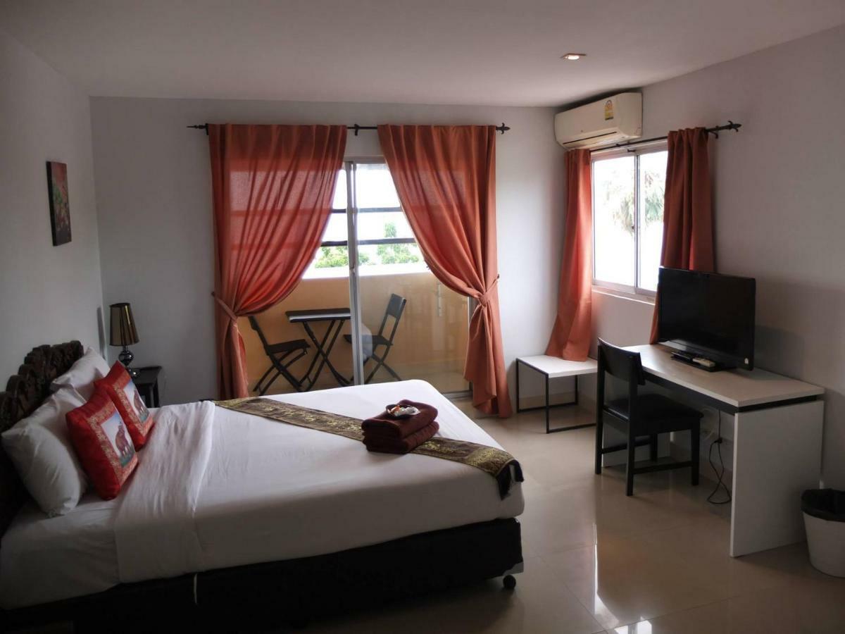 Montana Court Pattaya Apartment Exterior foto